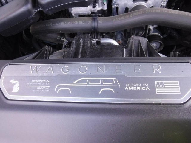 Used 2022 Jeep Wagoneer Series III image 8