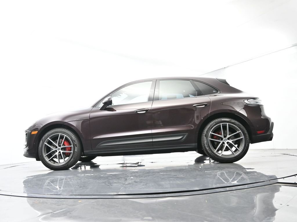 Certified 2026 Porsche Macan S AWD/4WD image 48