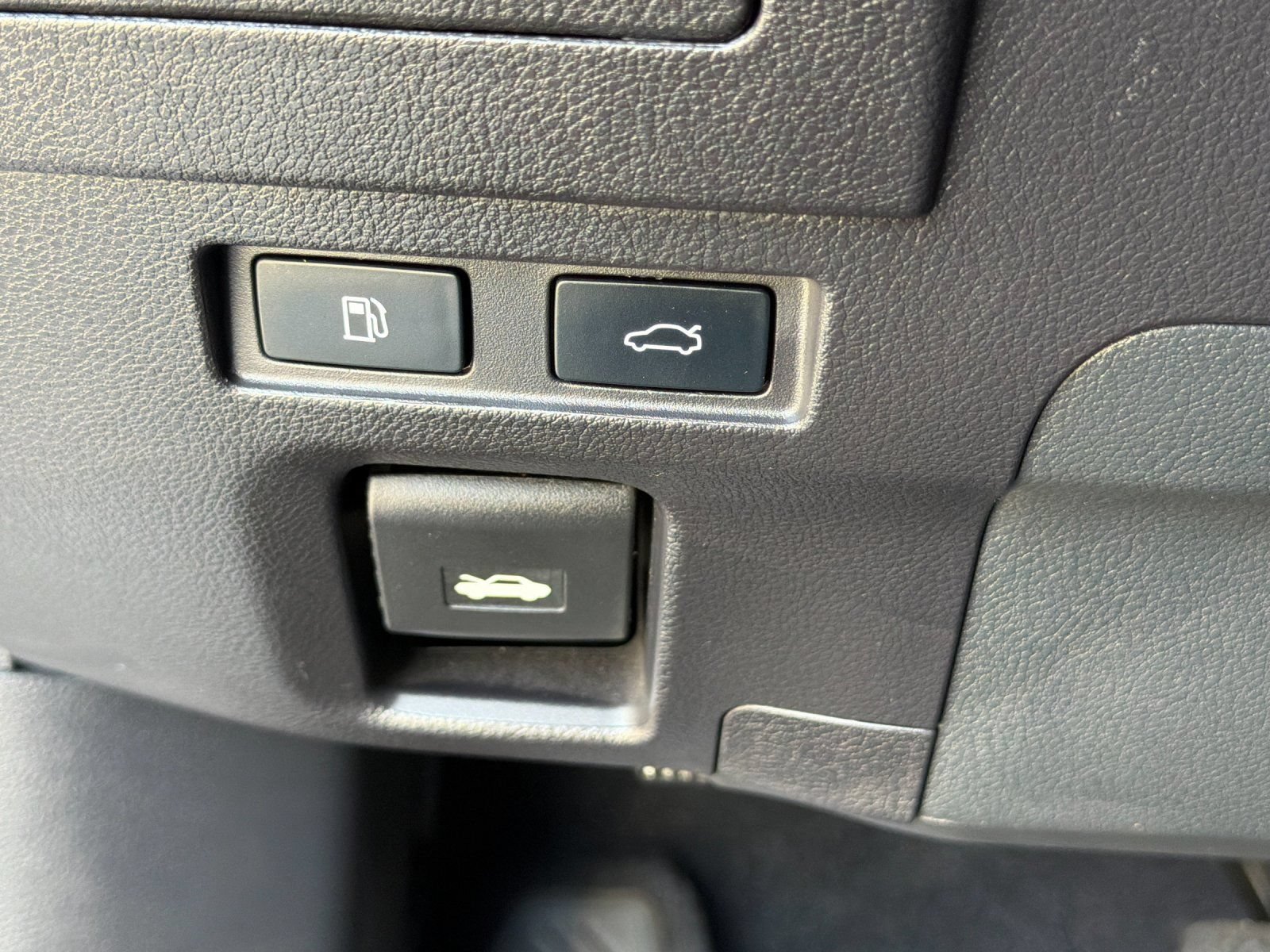 Used 2022 Lexus ES 350 w/ Accessory Package FWD image 30
