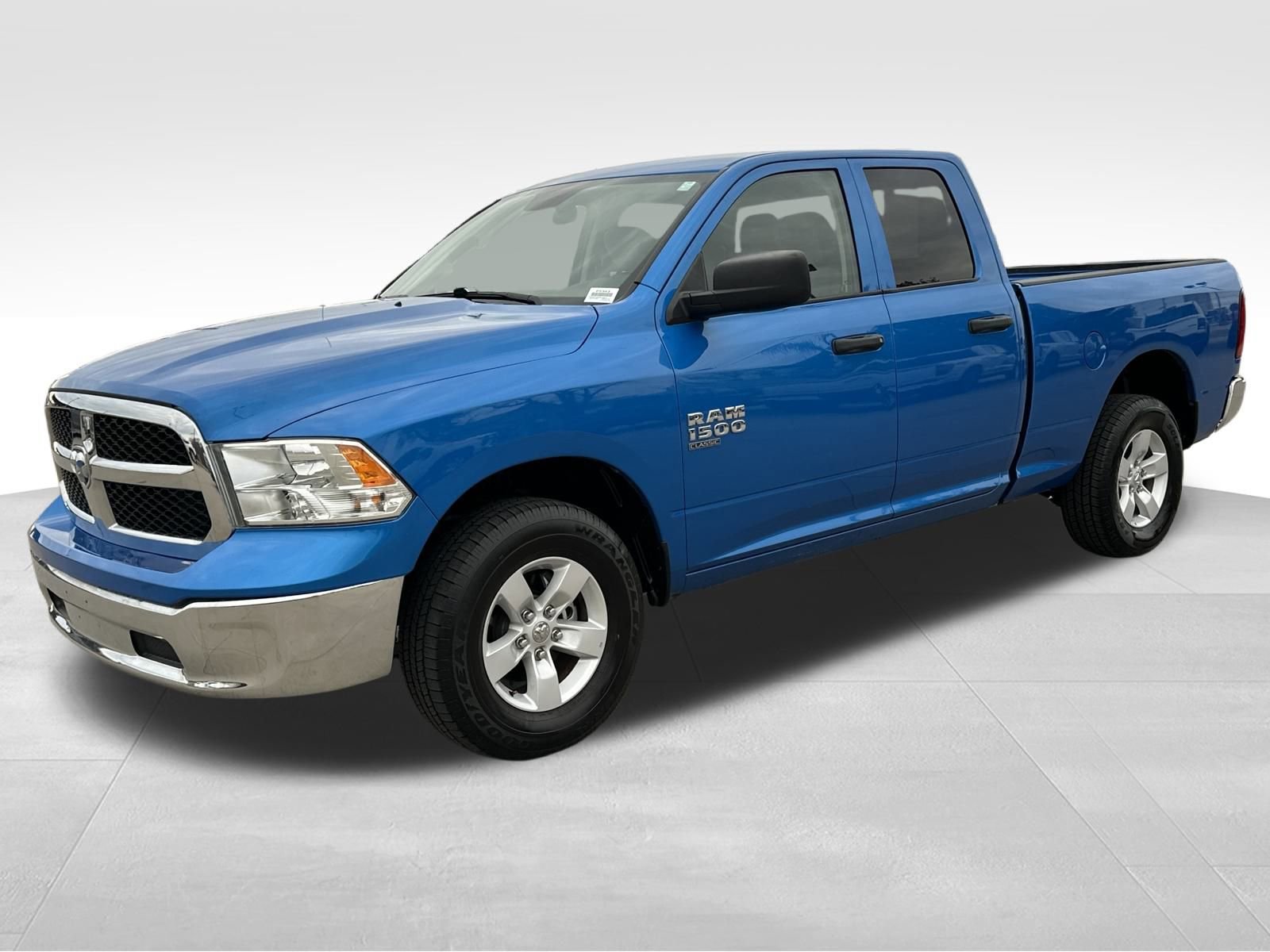 Used 2024 RAM 1500 Classic SLT image 20