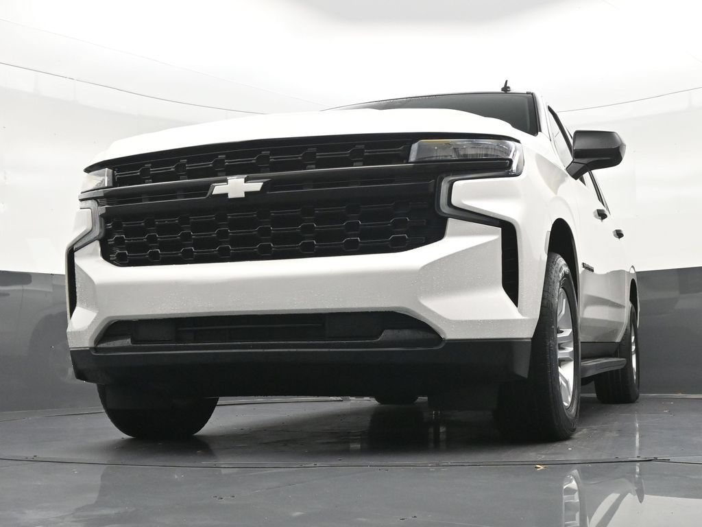 Used 2021 Chevrolet Suburban LS RWD image 31
