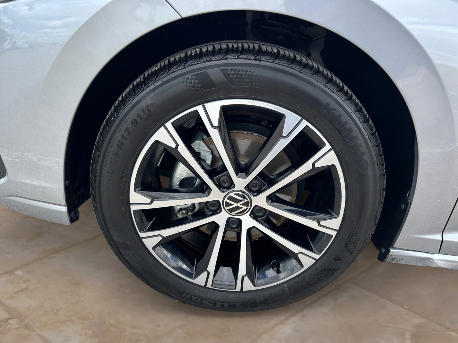 Used 2025 Volkswagen Jetta Sport image 21