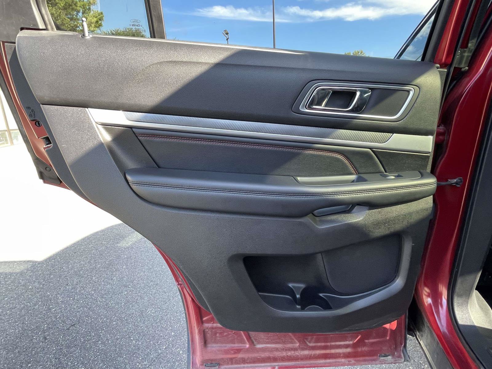 Used 2017 Ford Explorer Sport w/ Equipment Group 401A AWD/4WD image 16