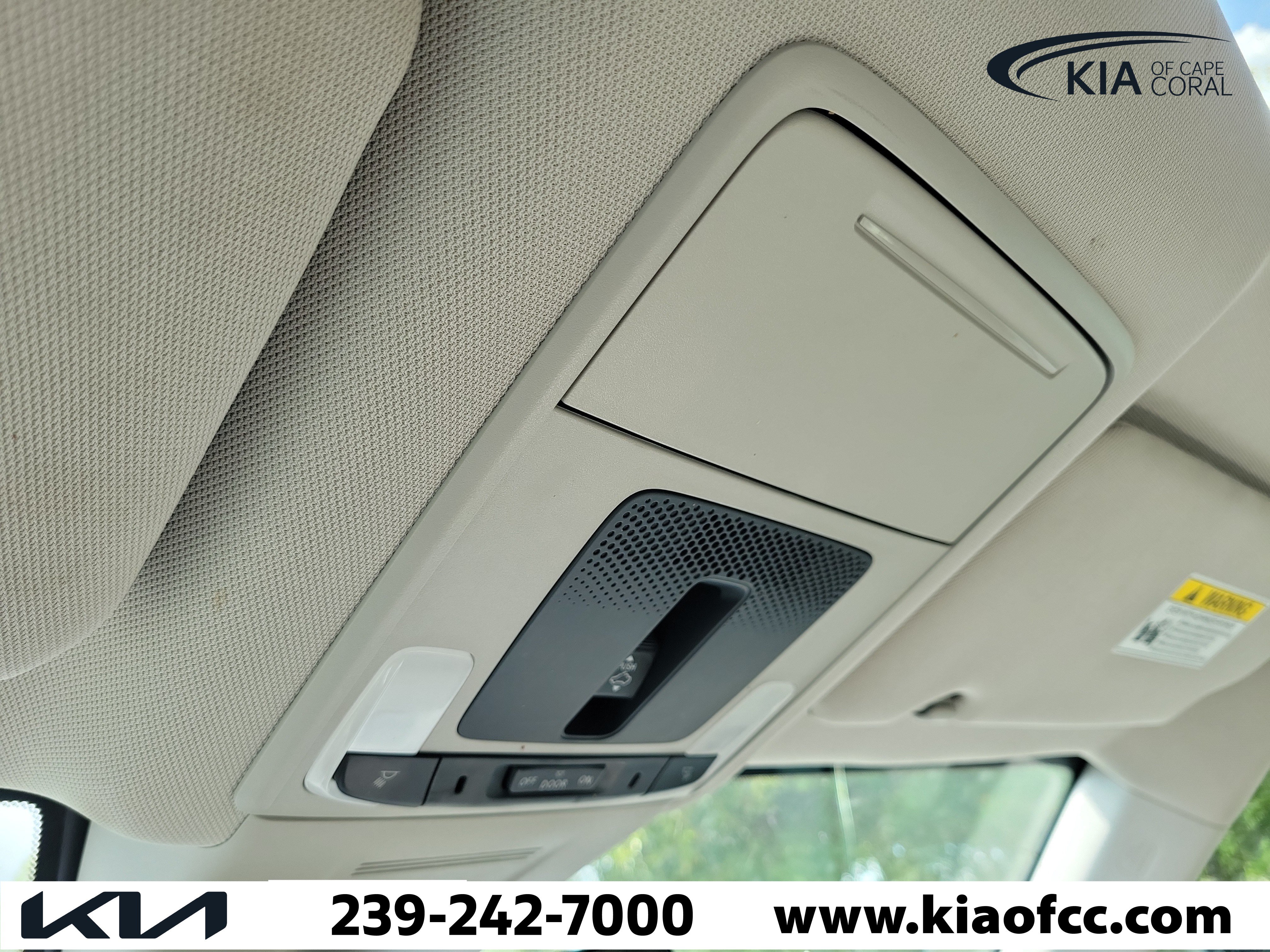 Used 2025 Honda CR-V EX-L image 30