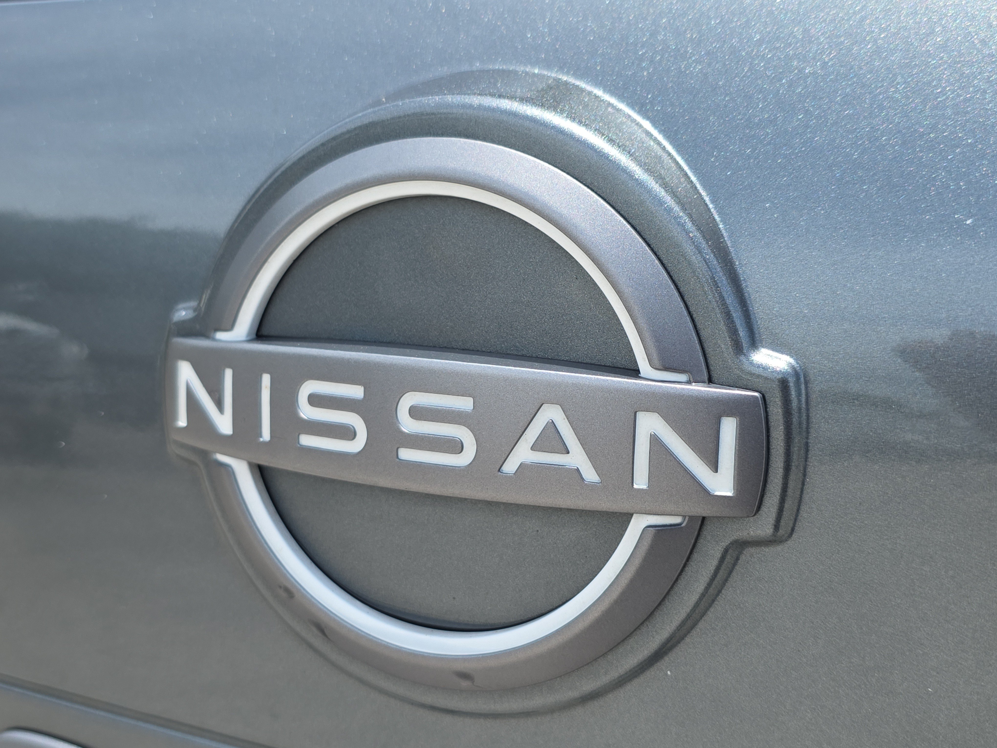 Used 2024 Nissan Rogue SV FWD image 9