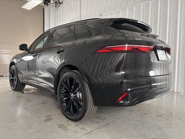 Used 2026 Jaguar F-PACE R-Dynamic S image 10