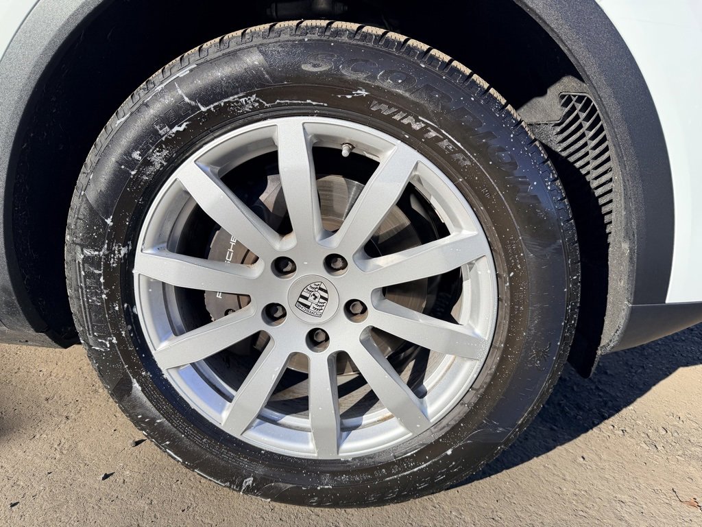 Used 2019 Porsche Cayenne image 12