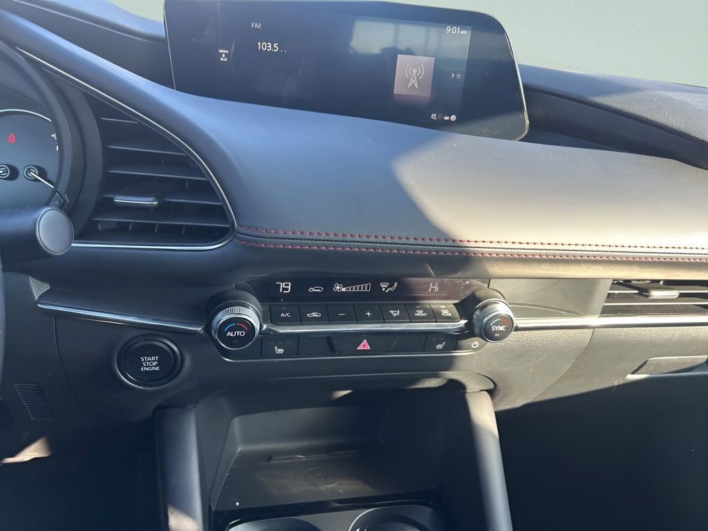 Used 2025 MAZDA MAZDA3 s image 27