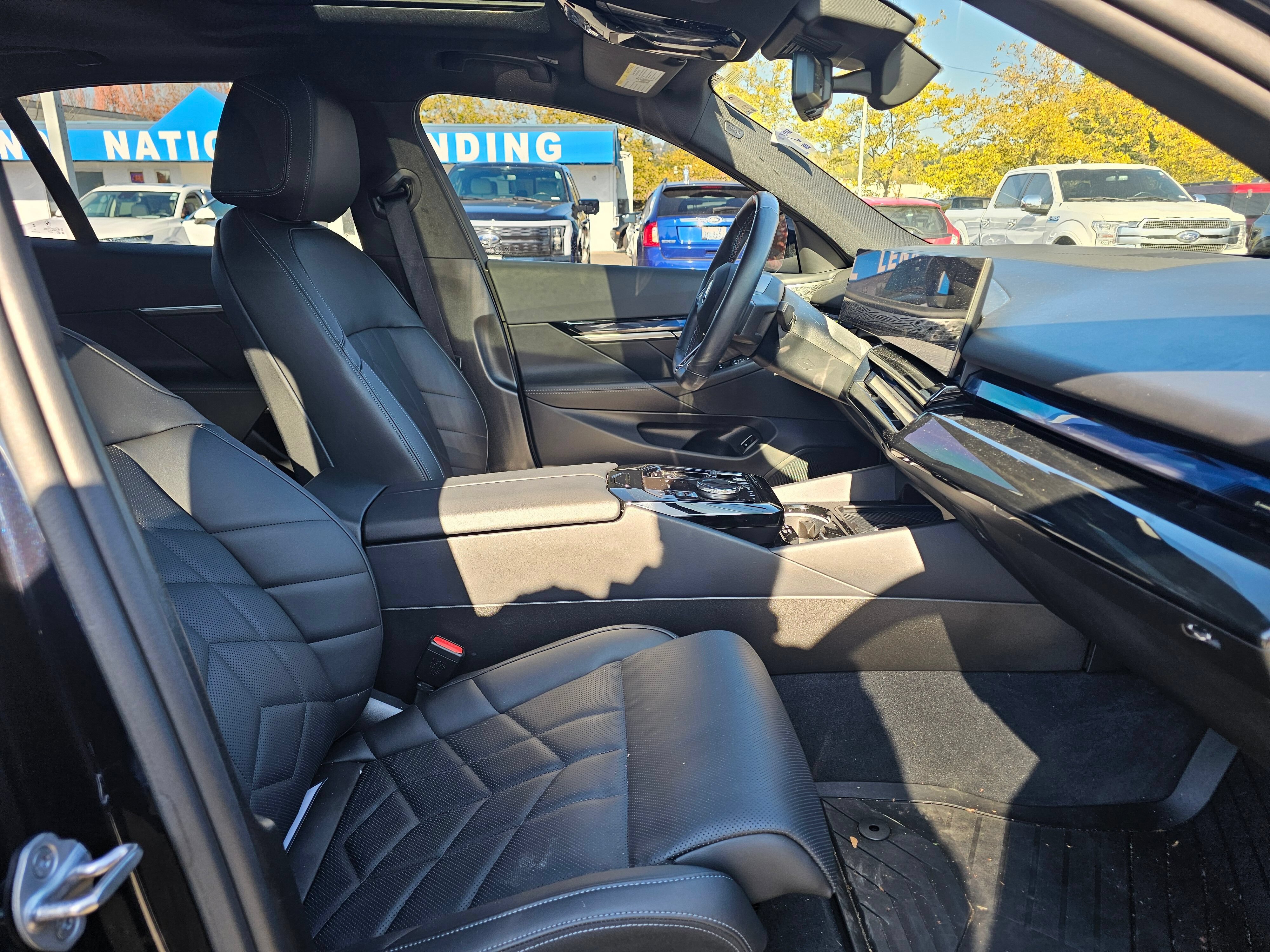 Used 2024 BMW i5 M60 w/ Premium Package AWD/4WD image 11