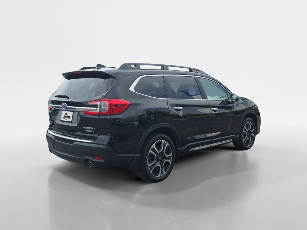 Used 2023 Subaru Ascent Touring AWD/4WD image 4