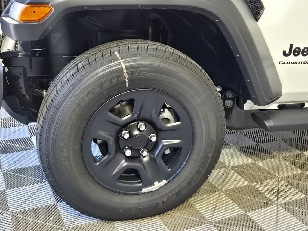New 2026 Jeep Gladiator Sport AWD/4WD image 5