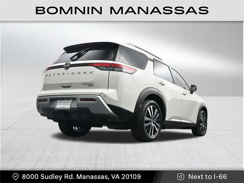 Used 2024 Nissan Pathfinder Platinum image 33