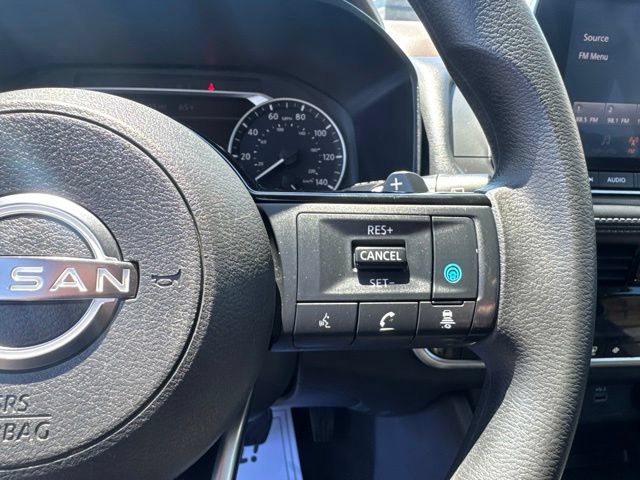 Used 2022 Nissan Rogue SV FWD image 20