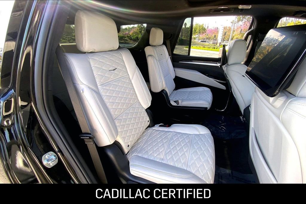 Certified 2026 Cadillac Escalade V w/ LPO, Floor Liner Package image 19