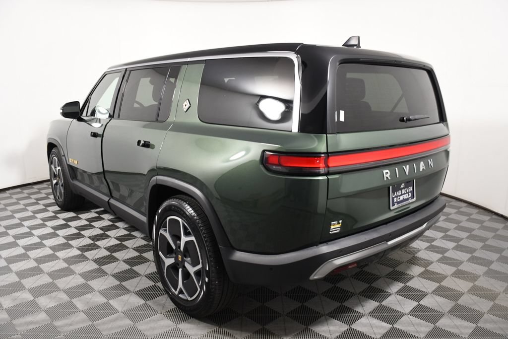 Used 2023 Rivian R1S Adventure AWD/4WD image 4