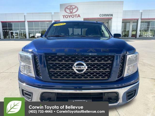 Used 2019 Nissan Titan SV w/ SV Convenience Package AWD/4WD image 8