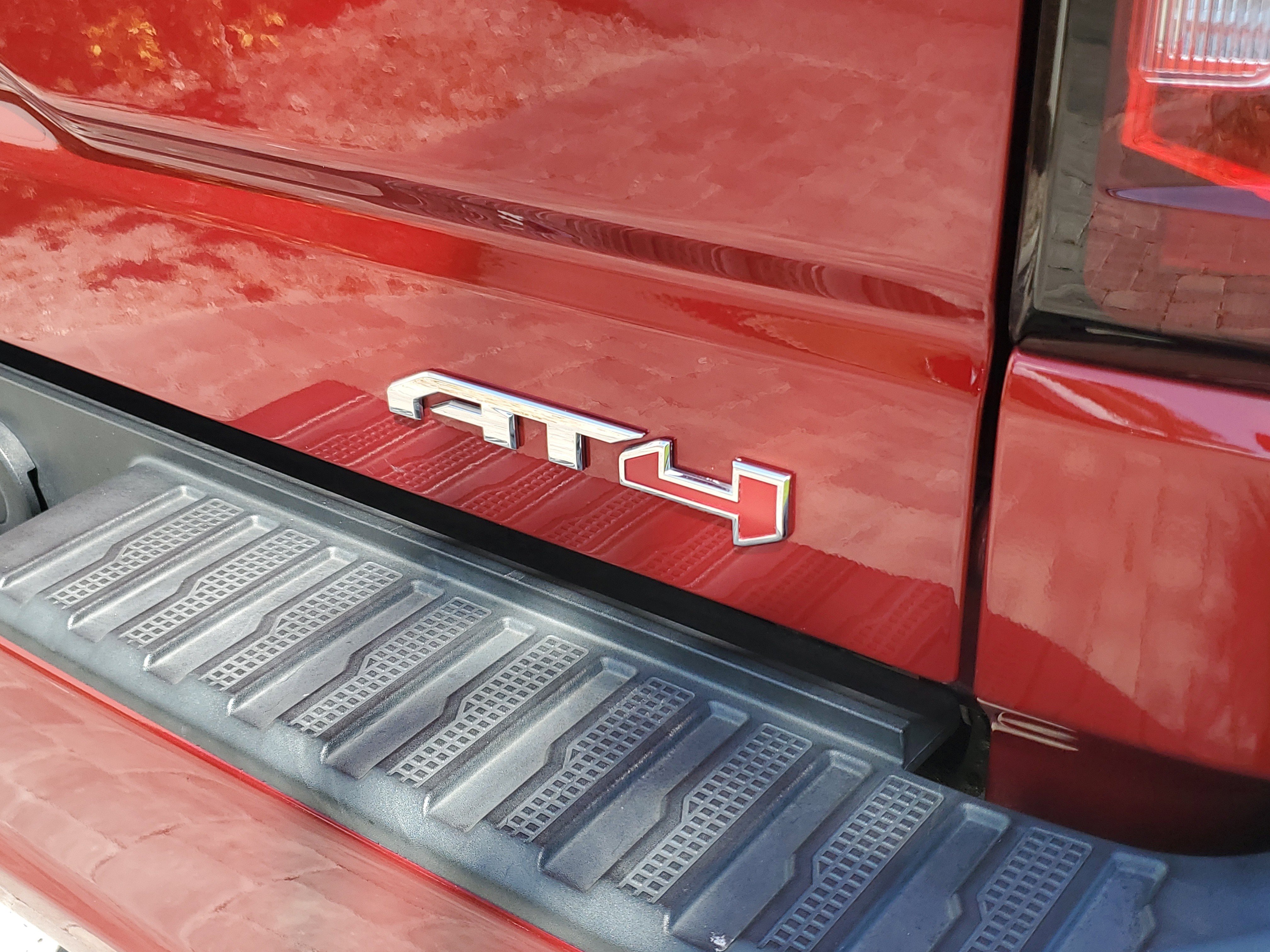 Used 2021 GMC Sierra 1500 AT4 image 6