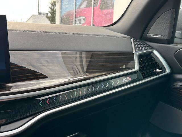 Certified 2025 BMW X5 xDrive40i image 30
