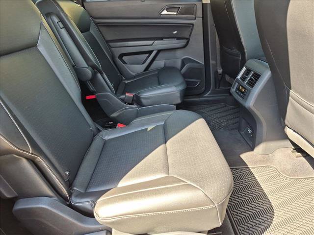 Used 2021 Volkswagen Atlas SEL AWD/4WD image 20