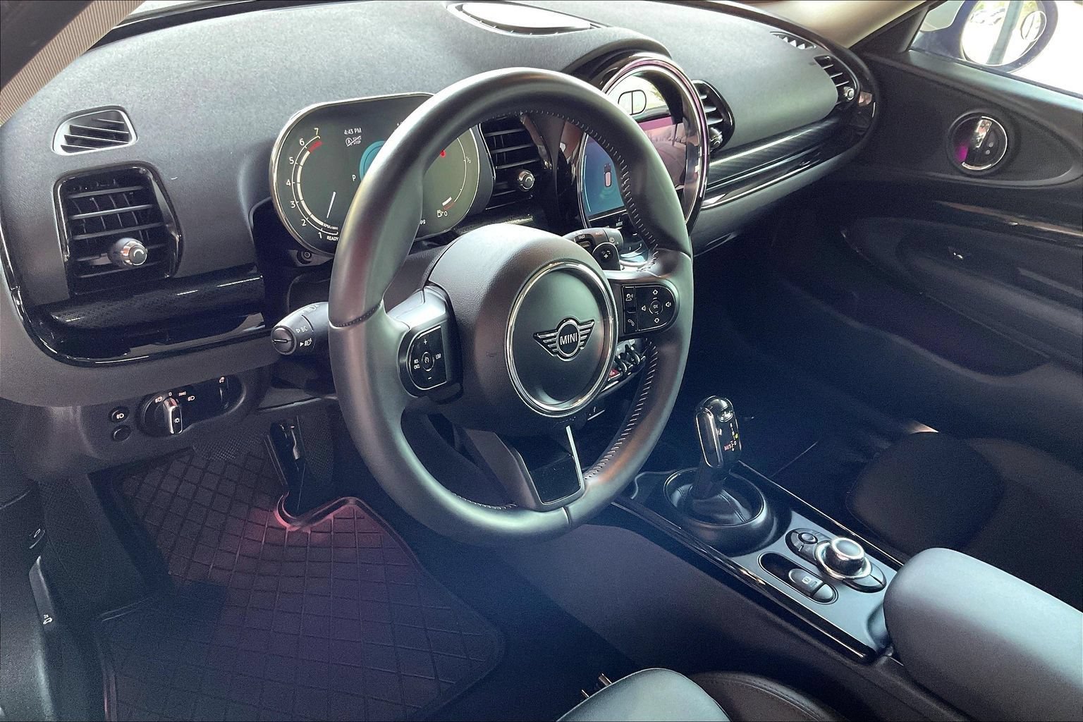 Used 2024 MINI Cooper Clubman S AWD/4WD image 15