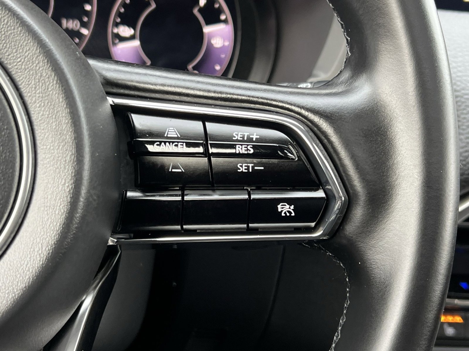 Used 2025 MAZDA CX-90 Plug-In Hybrid w/ Preferred image 32