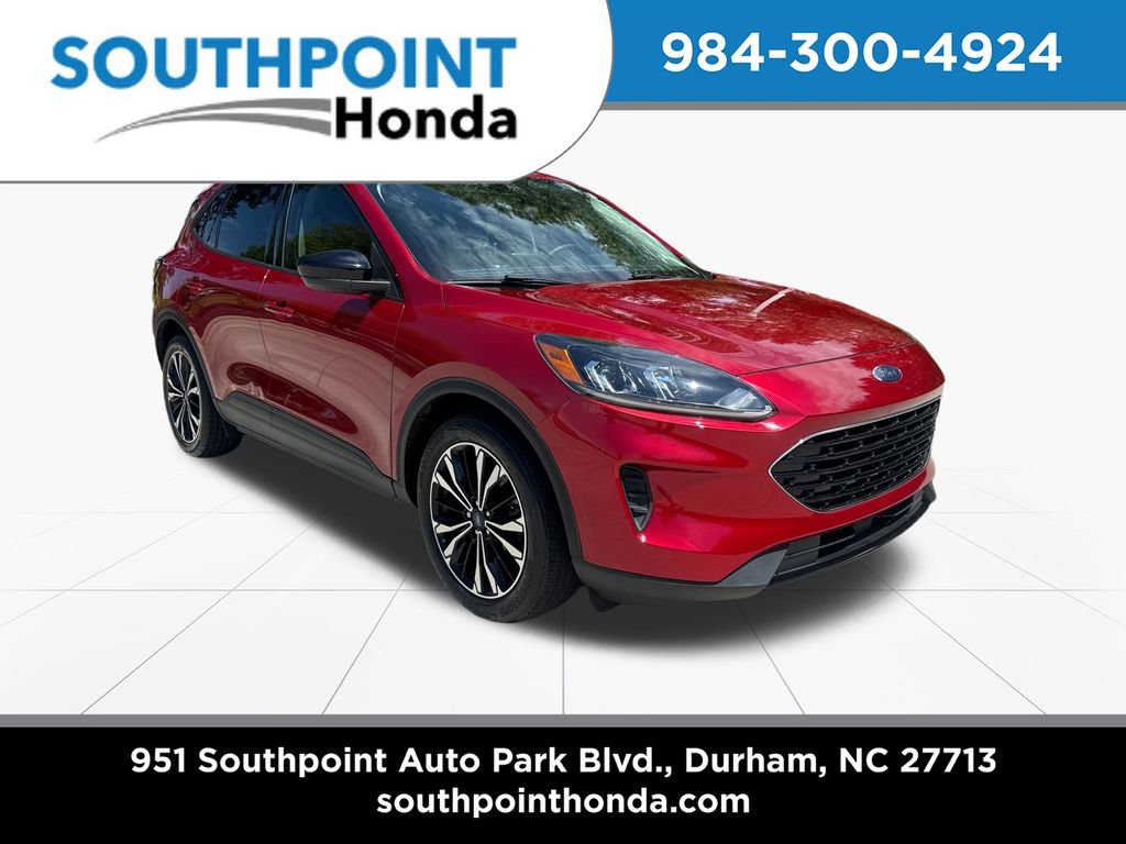 Used 2022 Ford Escape SE w/ SE Sport Appearance Package
