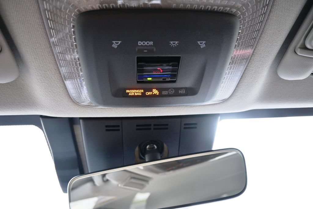 New 2026 Toyota Prius Plug-In Hybrid FWD image 28