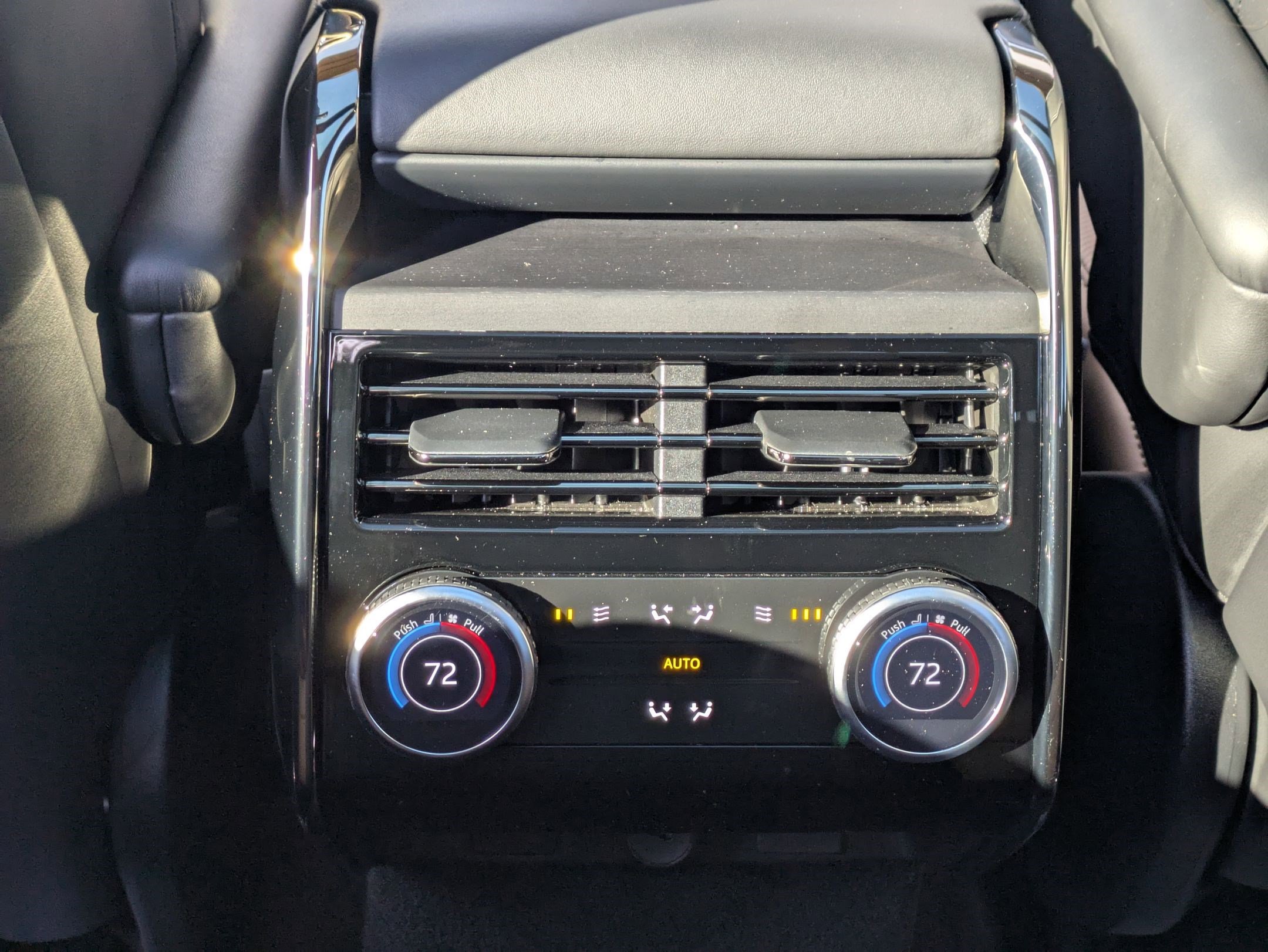 Certified 2024 Land Rover Range Rover Sport Dynamic SE image 22