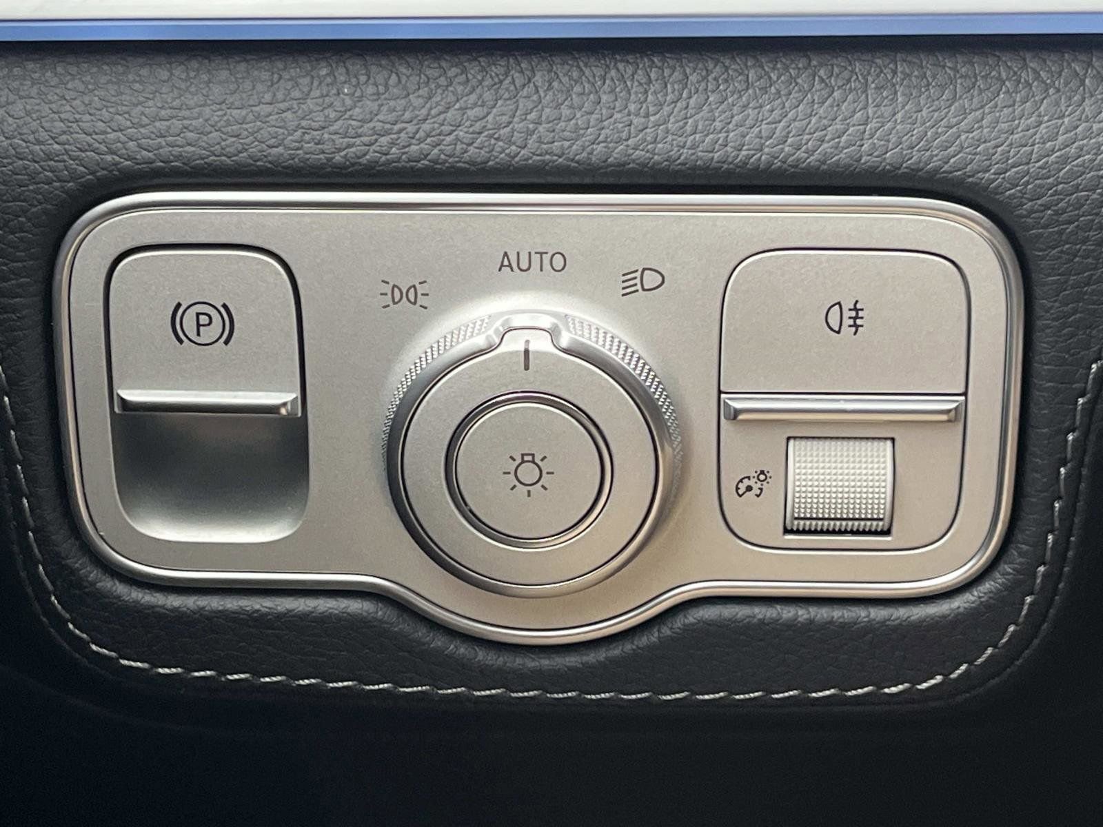 Certified 2025 Mercedes-Benz GLE 350 4MATIC image 24