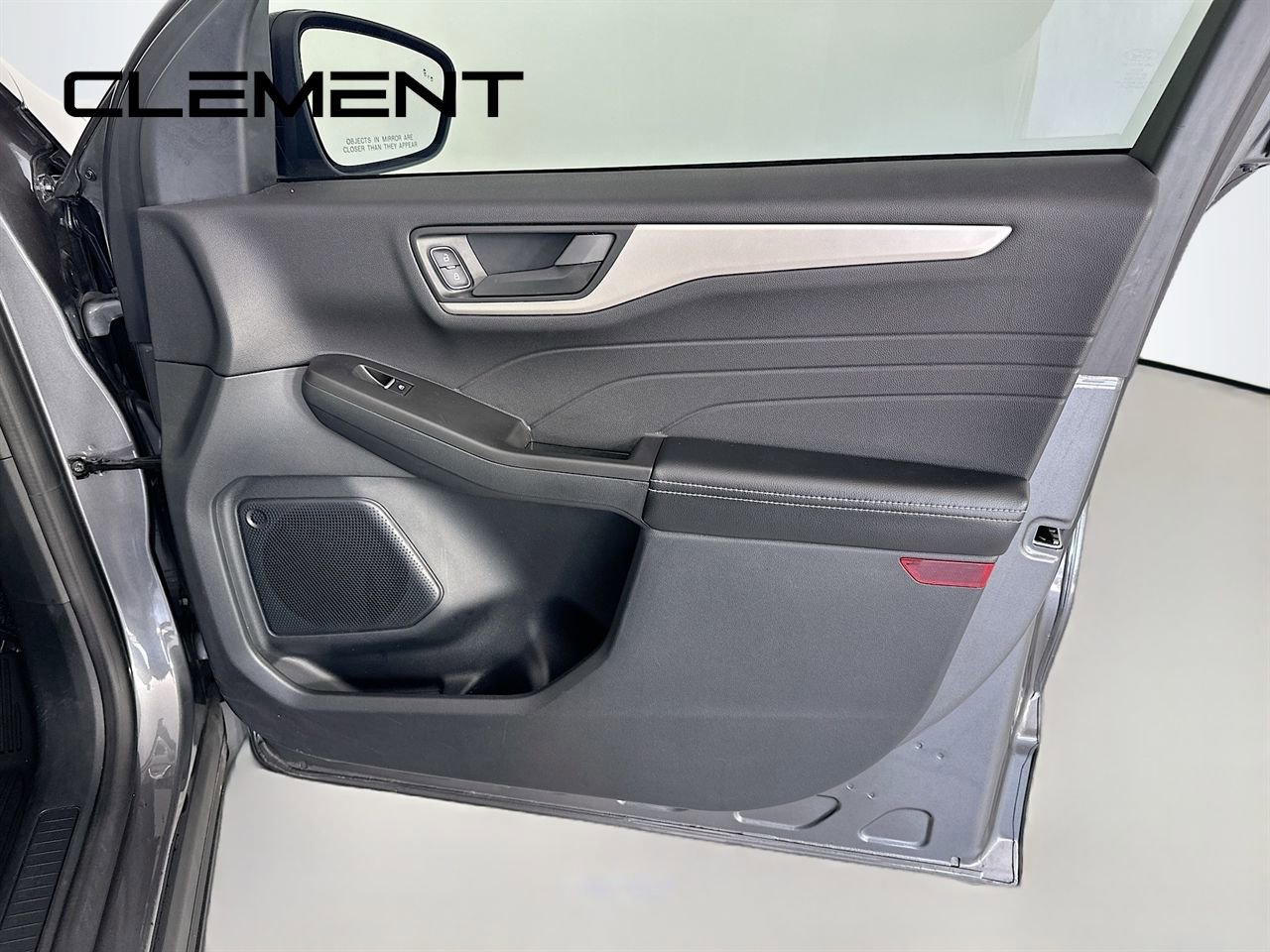 Used 2021 Ford Escape S image 33