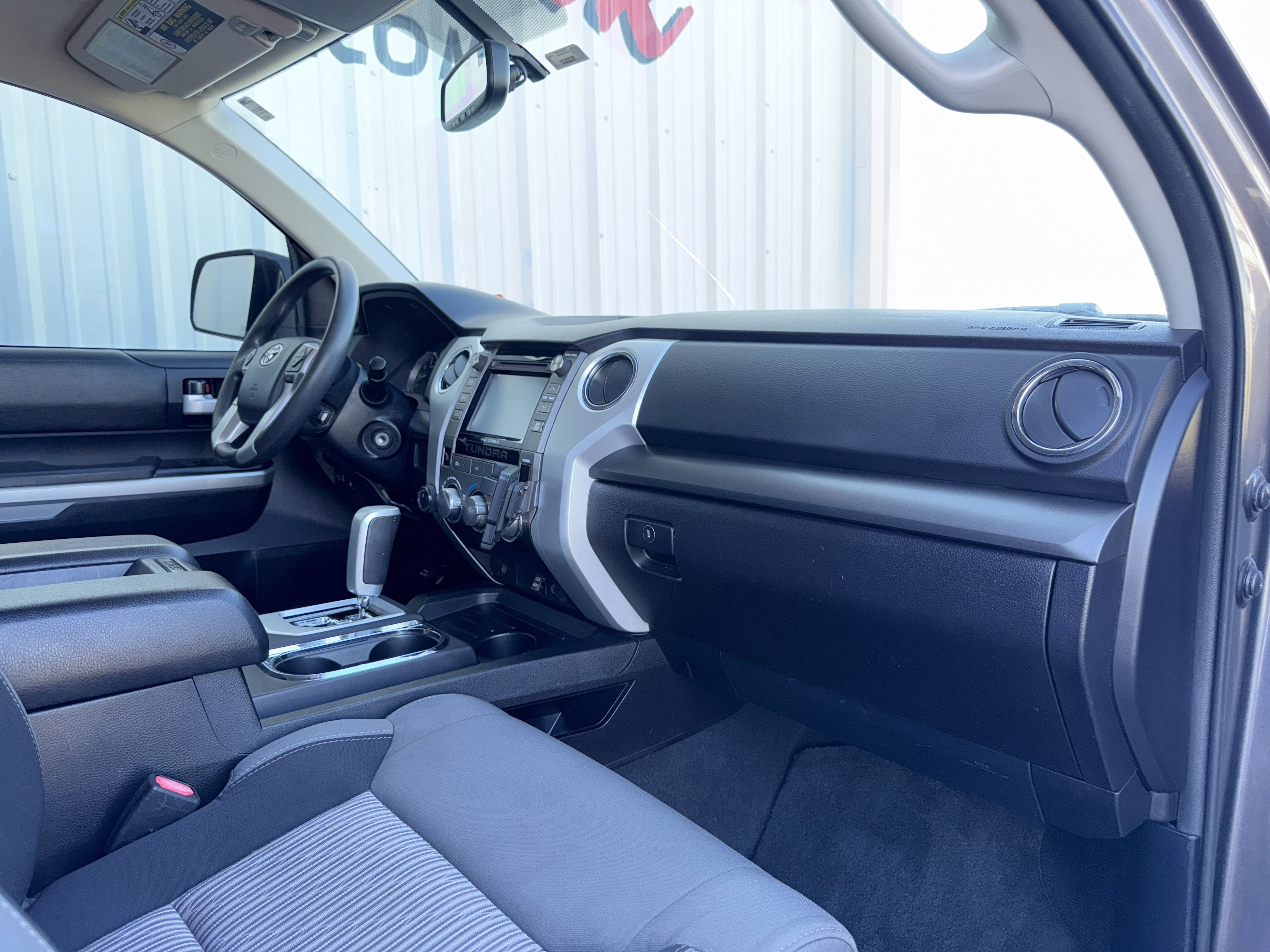 Used 2014 Toyota Tundra SR5 image 39