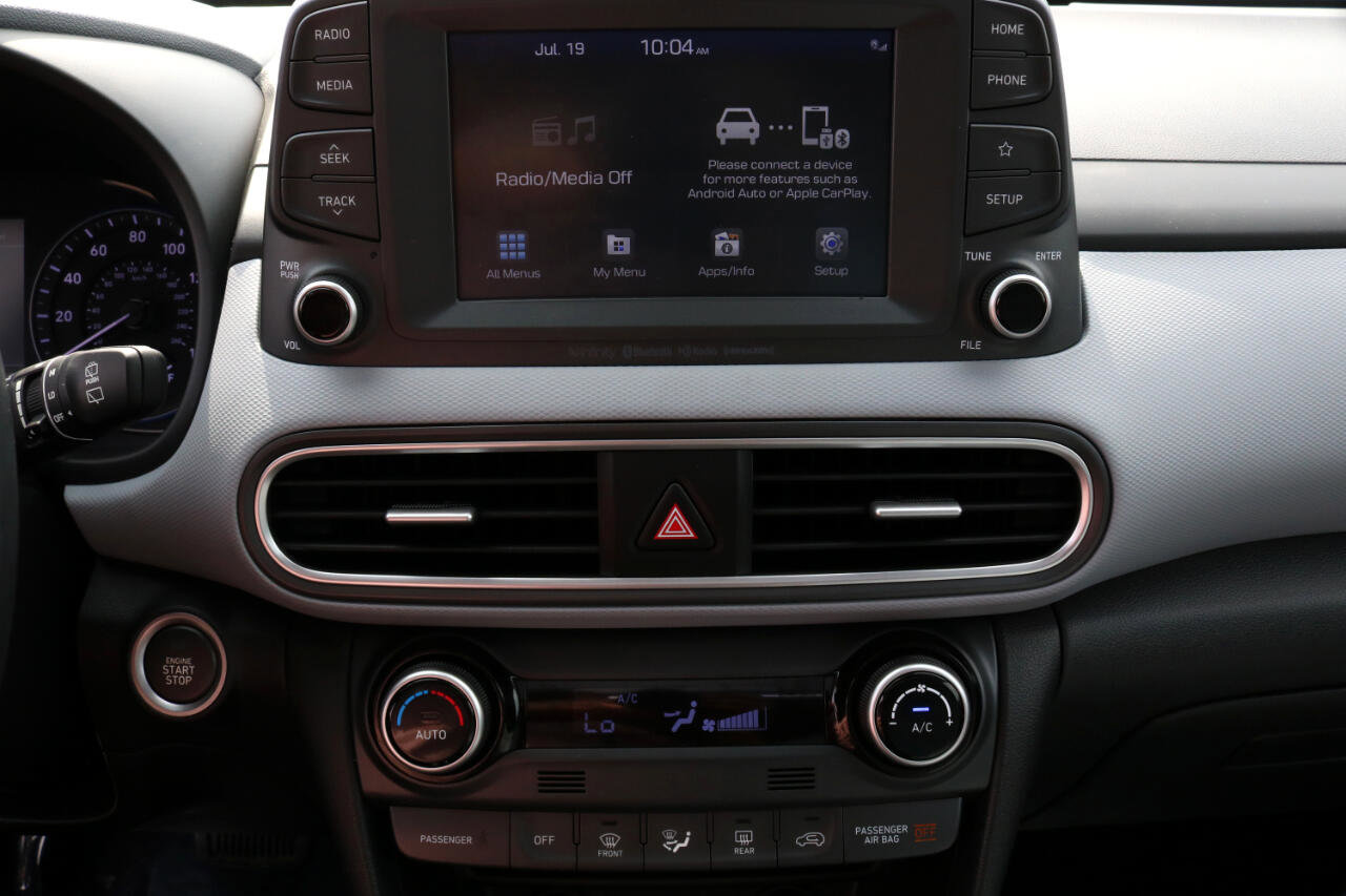 Used 2021 Hyundai Kona Limited w/ Winter Weather Package image 30