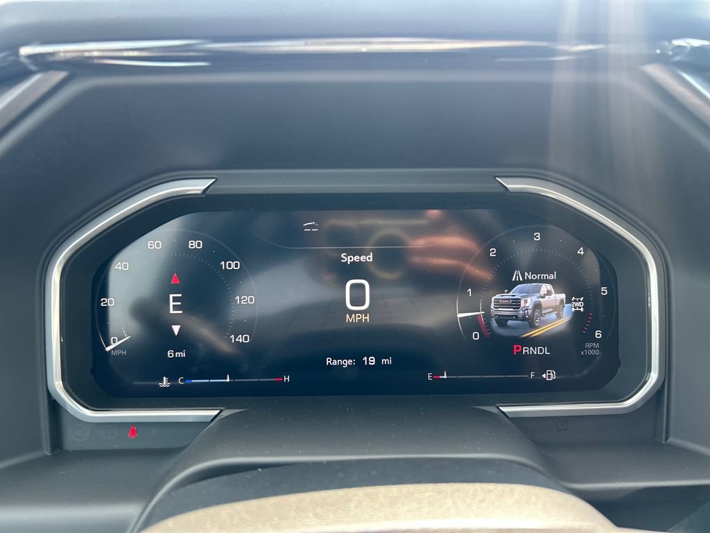 New 2026 GMC Sierra 2500 AT4 w/ AT4 Premium Plus Package AWD/4WD image 24