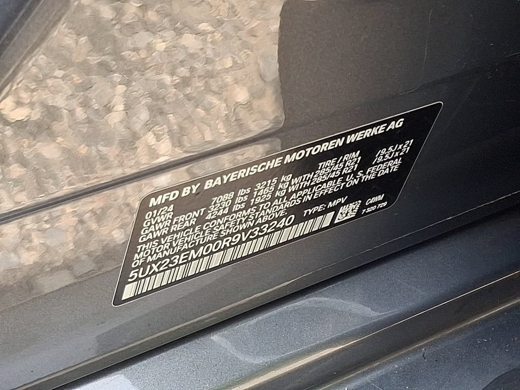 Used 2024 BMW X7 xDrive40i AWD/4WD image 28