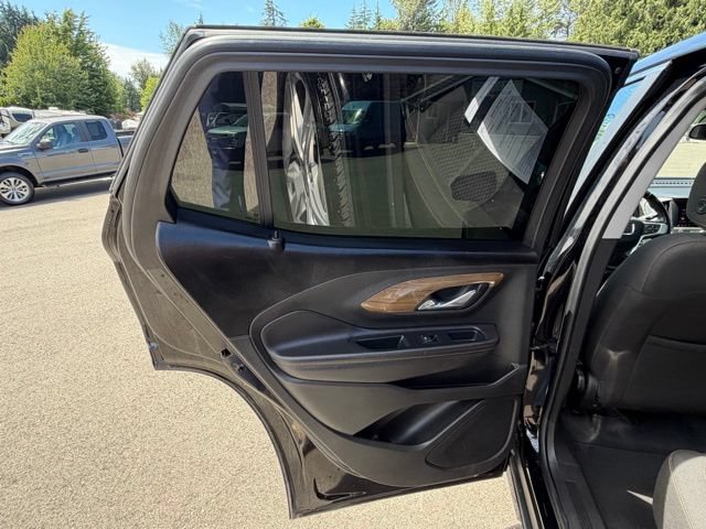 Used 2021 GMC Terrain SLE FWD image 56