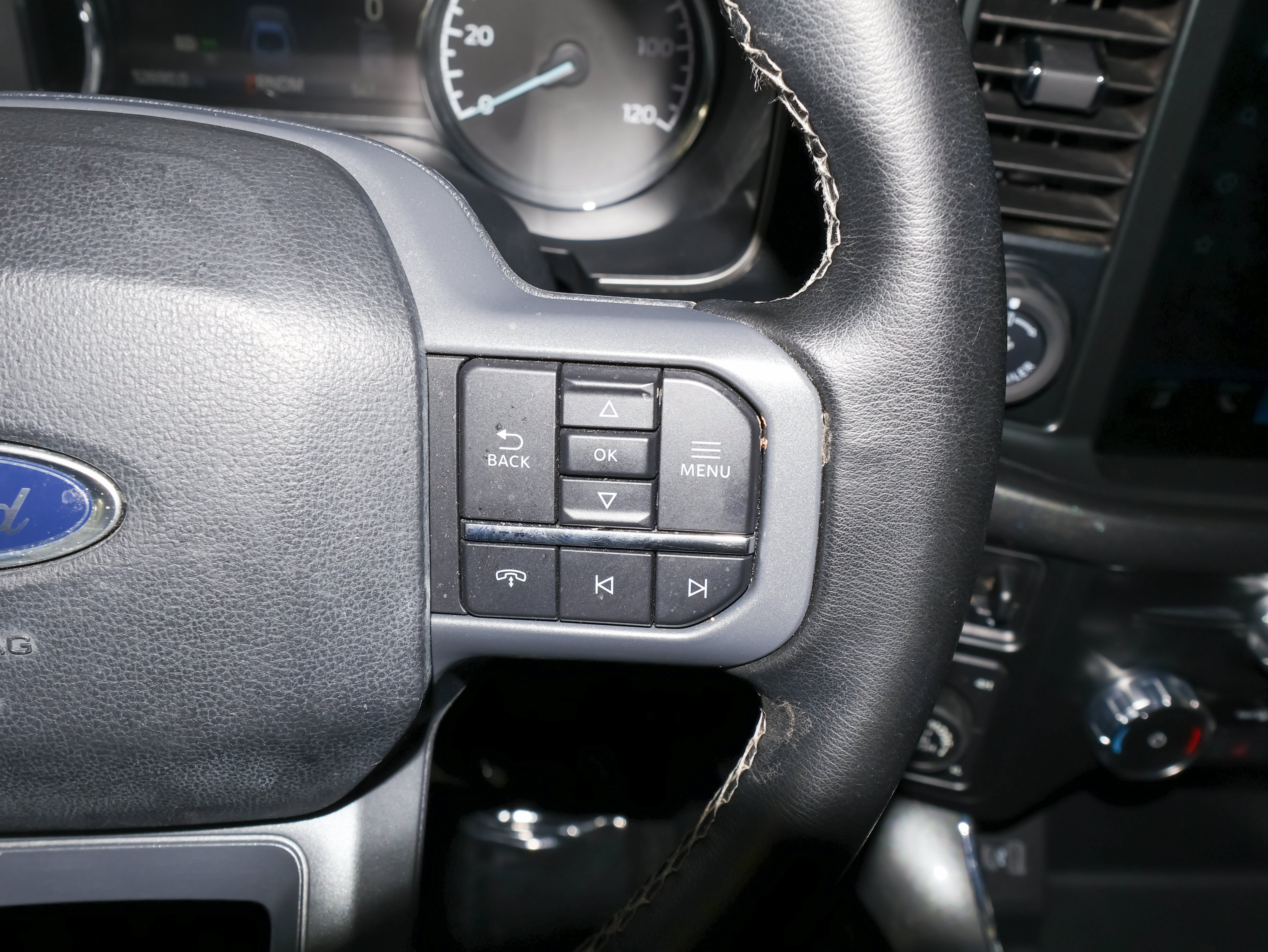 Used 2023 Ford F150 XLT w/ Equipment Group 302A High AWD/4WD image 32