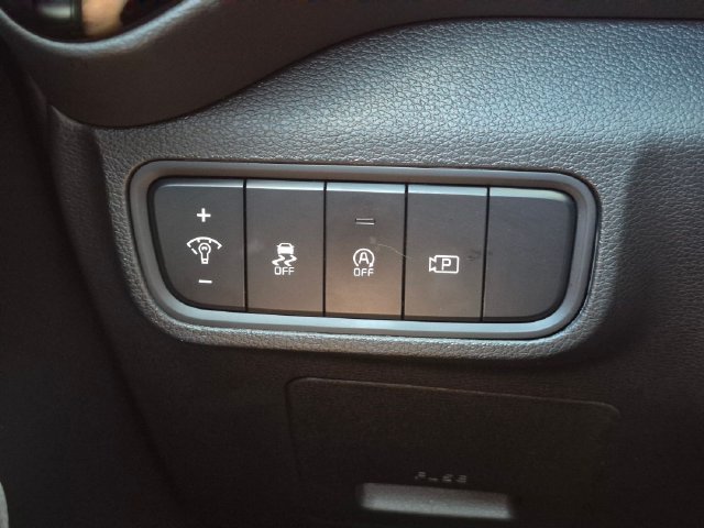 Used 2025 Kia Soul EX FWD image 17