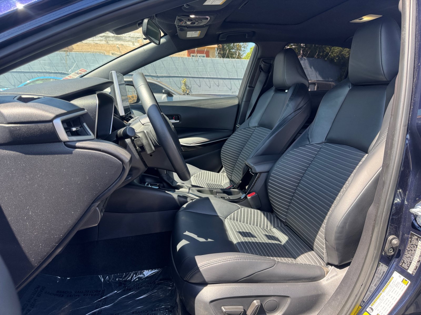 Used 2025 Toyota Corolla XSE FWD image 20