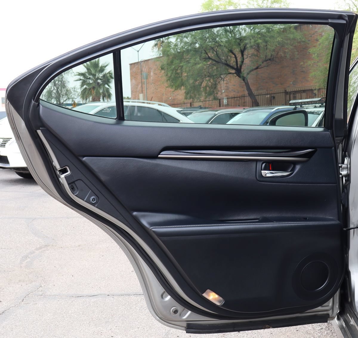 Used 2015 Lexus ES 350 FWD image 29