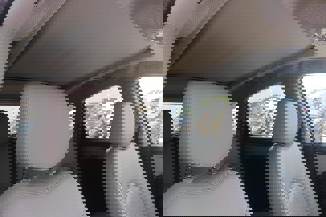 Used 2016 Cadillac SRX Premium image 25