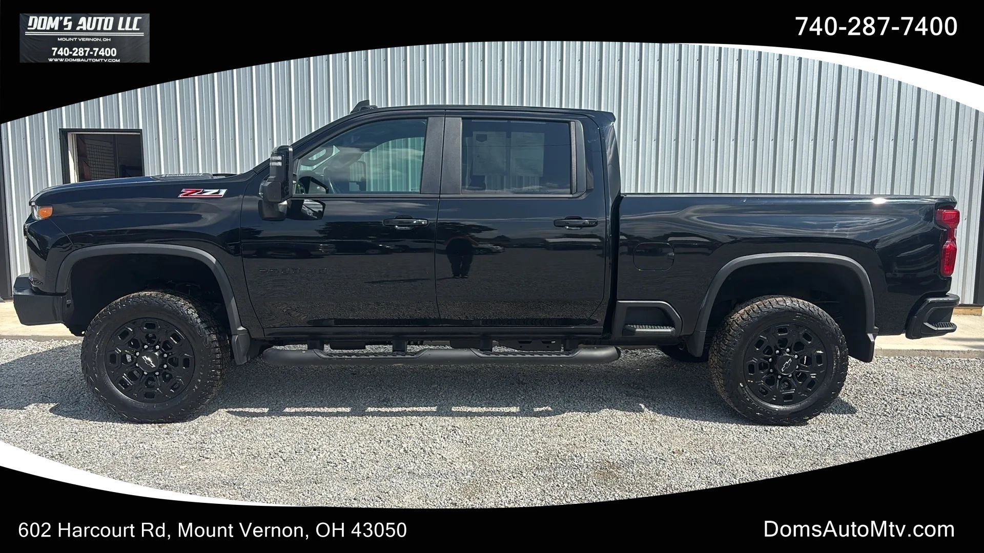 Used 2022 Chevrolet Silverado 2500 LT w/ Midnight Edition AWD/4WD image 1