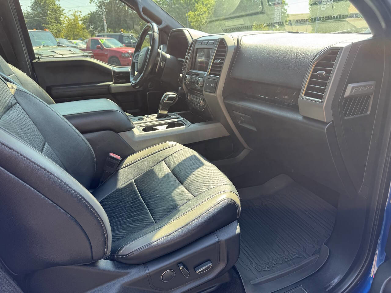 Used 2018 Ford F150 Raptor w/ Equipment Group 802A Luxury image 14