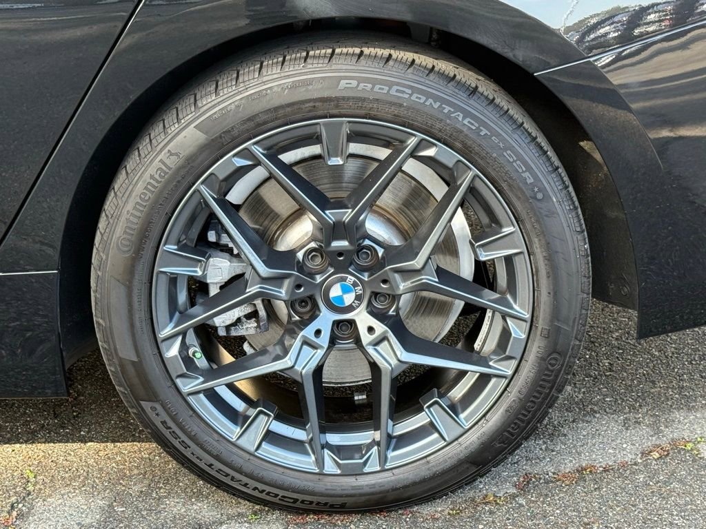 Used 2025 BMW 330i Sedan w/ Convenience Package image 16