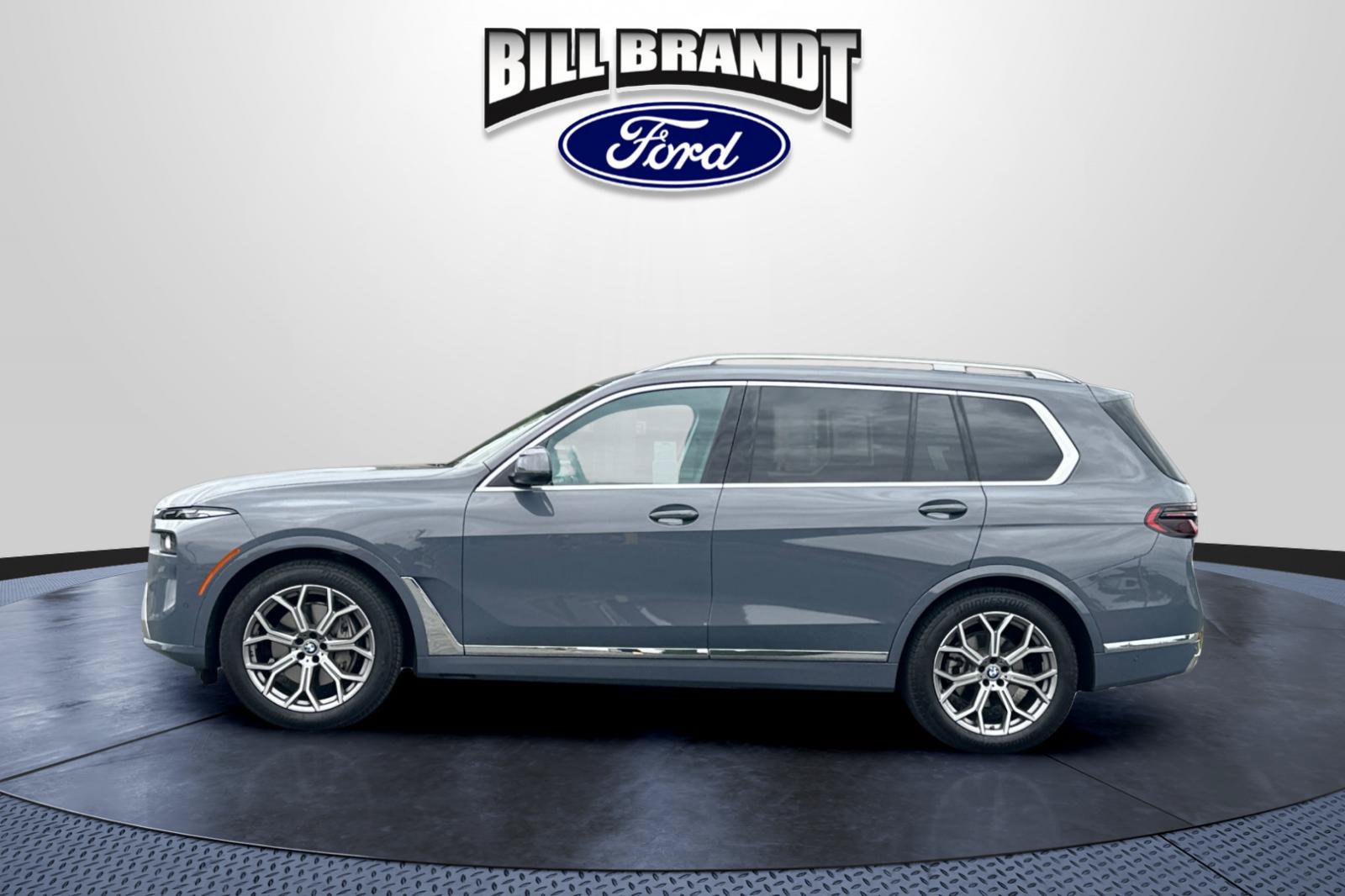 Used 2026 BMW X7 xDrive40i AWD/4WD image 6