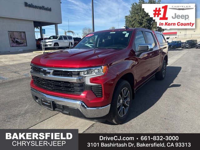 Used 2023 Chevrolet Silverado 1500 LT image 1