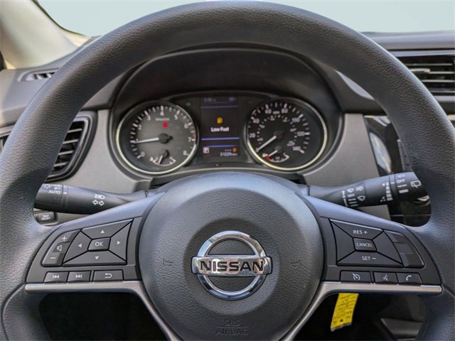 Used 2022 Nissan Rogue Sport S image 27