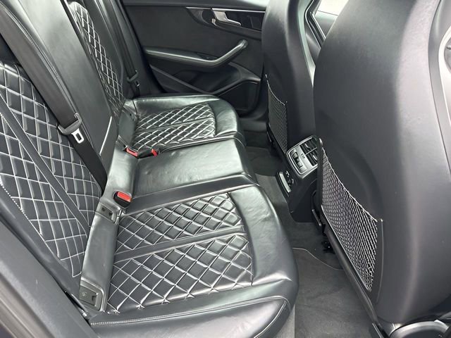 Used 2021 Audi S4 Premium Plus w/ Premium Plus Package image 16