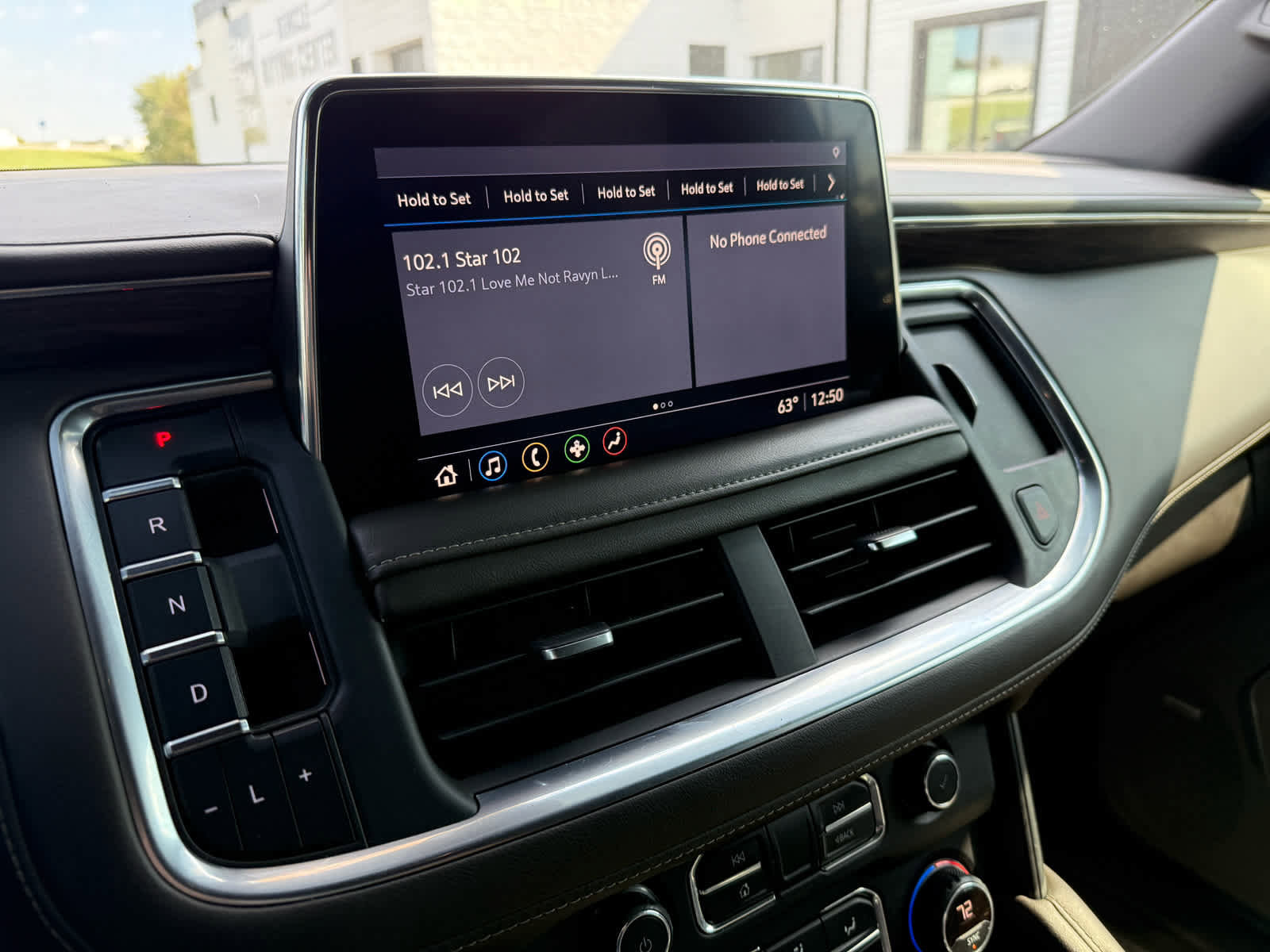 Used 2021 Chevrolet Tahoe Z71 w/ Z71 Signature Package image 15