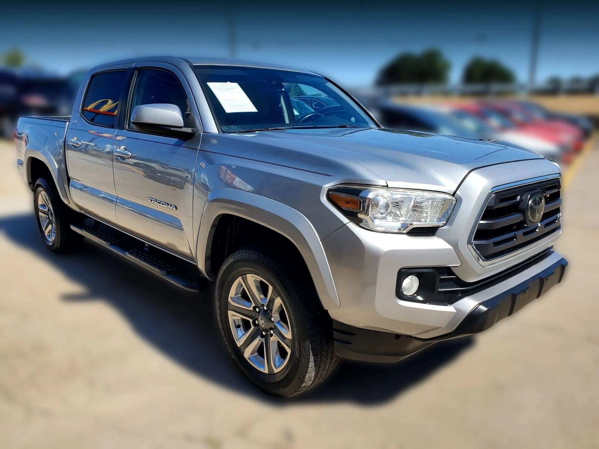 Used 2019 Toyota Tacoma SR5 RWD image 18