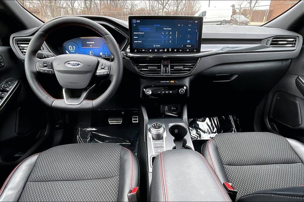 Certified 2023 Ford Escape ST-Line Select w/ Tech Pack #2 image 14